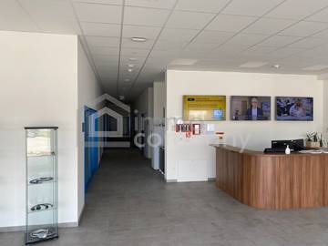 Halle Hlohovec - Bild 08