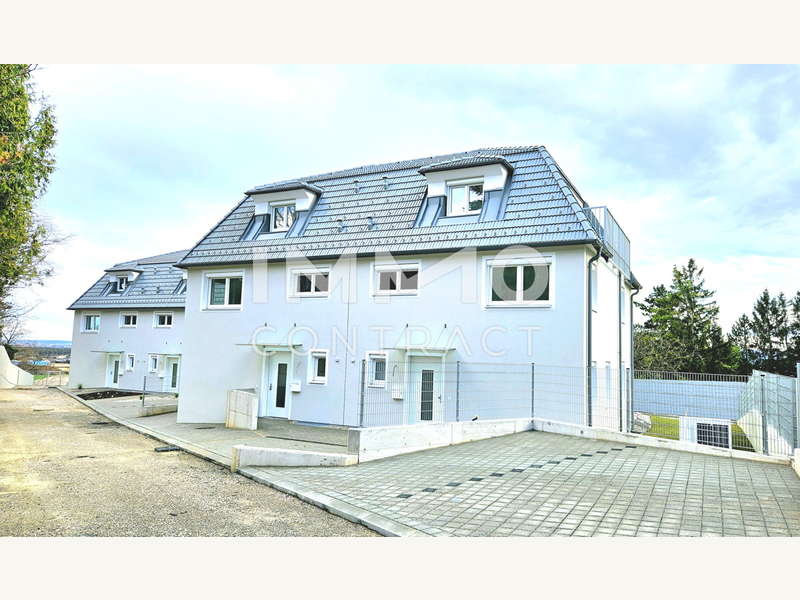 Vorderseite - Doppelhaushälfte Bad Fischau - Bild 1