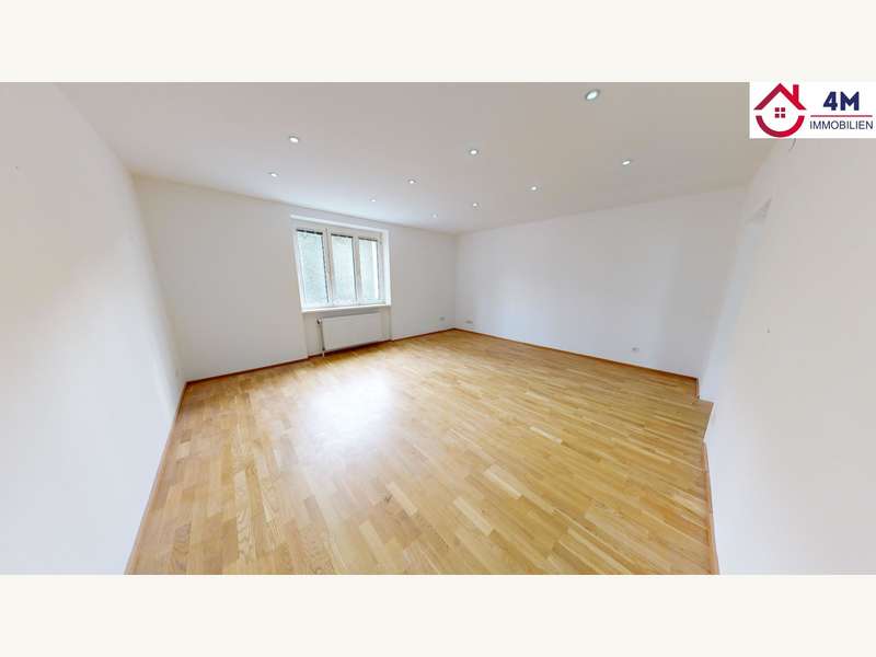 Zimmer 1 ist ca. 18,5  m2 groß - Eigentumswohnung Wien - Bild 1