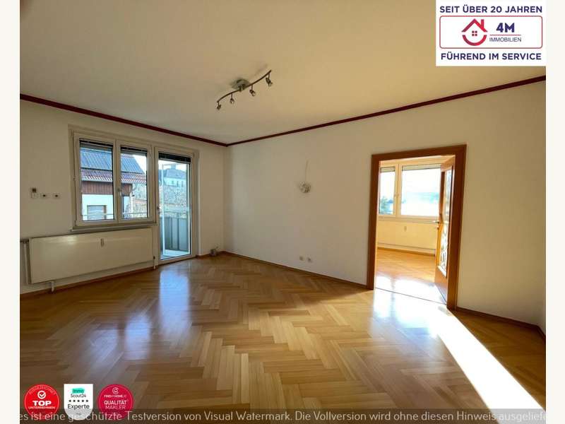 Wohnzimmer - Eigentumswohnung Hinterbrühl - Bild 1