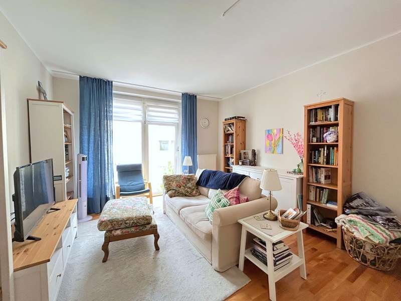 Zimmer - Mietwohnung Linz - Bild 1