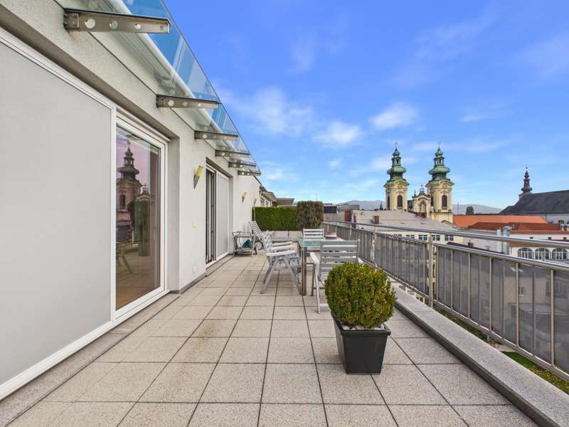 CAM04191G0-PR0067-STILL018 - Penthouse Linz - Bild 1