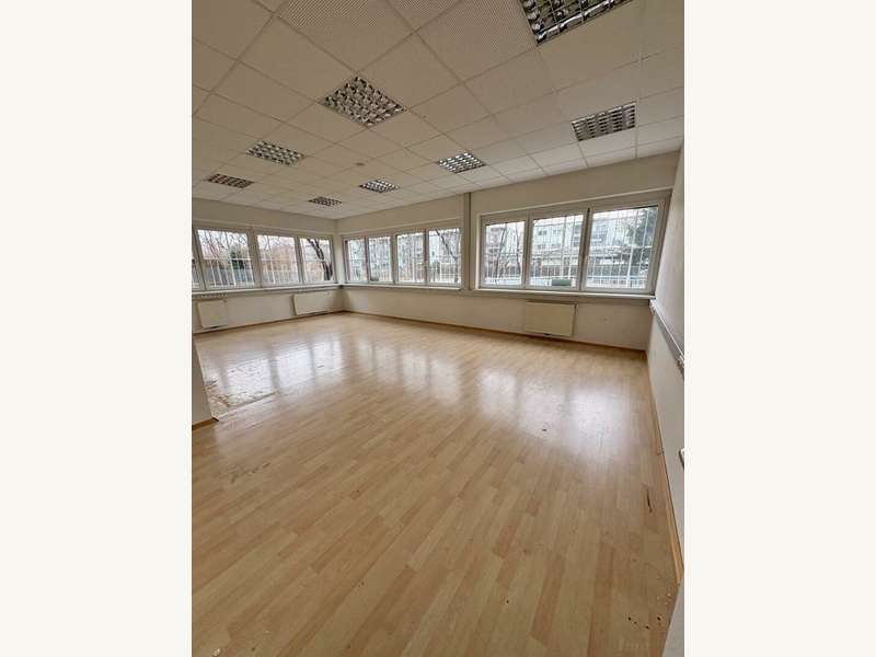 großer Büroraum - Büro/Praxis Graz - Bild 1