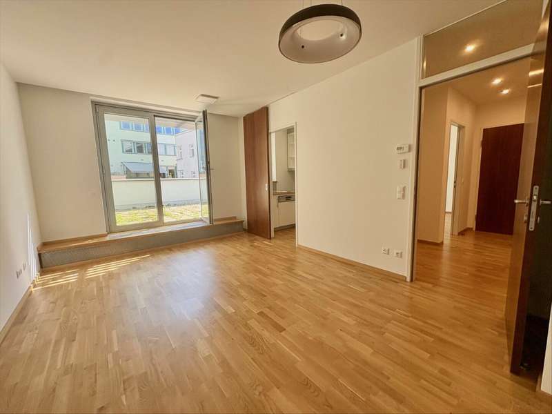 Wohnzimmer - Mietwohnung Graz - Bild 1