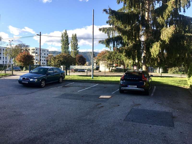 Parkplätze - Stellplatz Graz - Bild 1