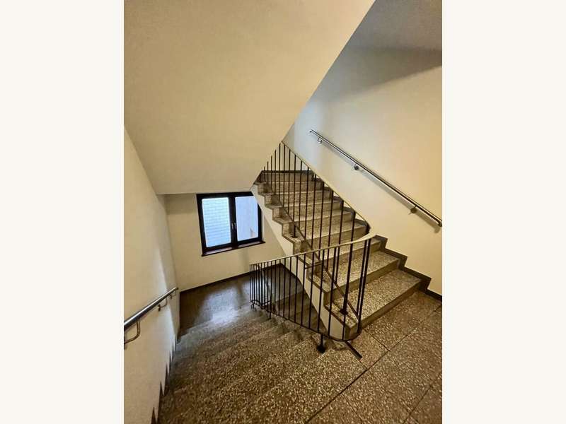 Stiegenhaus - Eigentumswohnung Graz - Bild 1