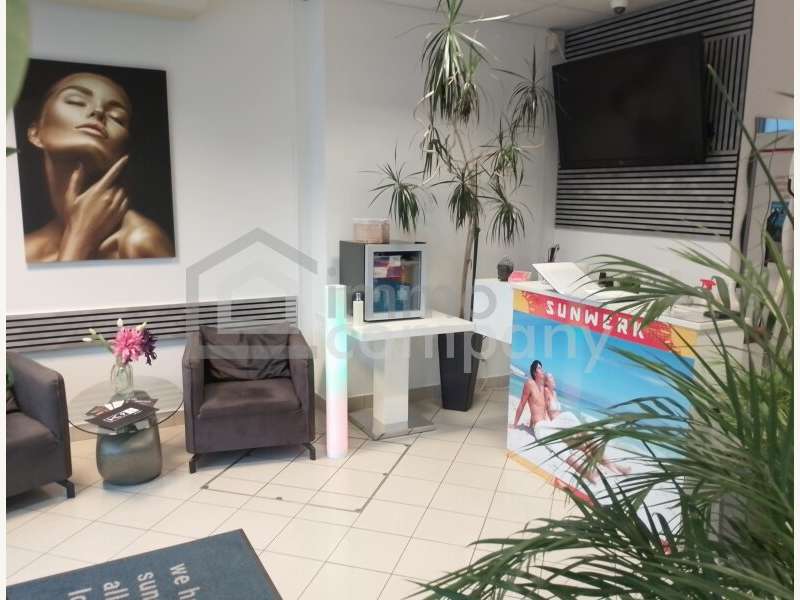 Servicehalle Wien Floridsdorf - Bild 1