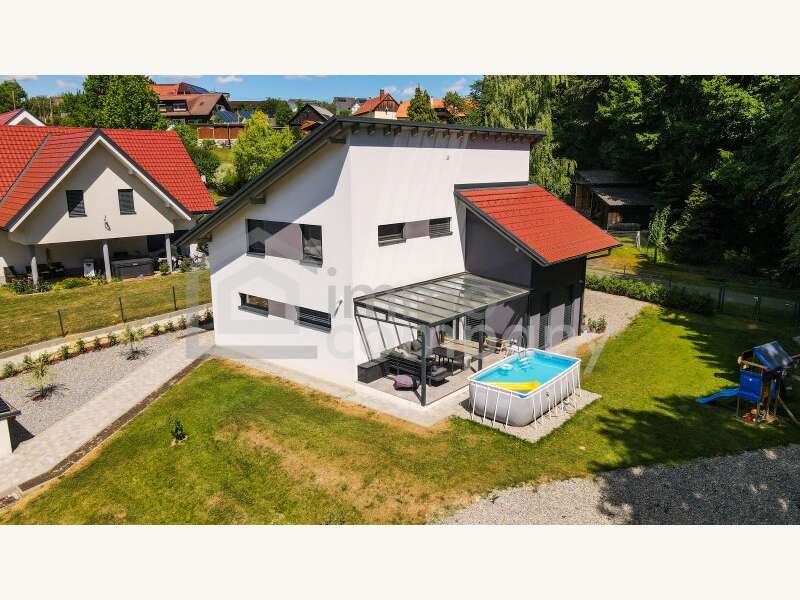 Hausansicht Sommer - Einfamilienhaus Haselsdorf - Bild 1