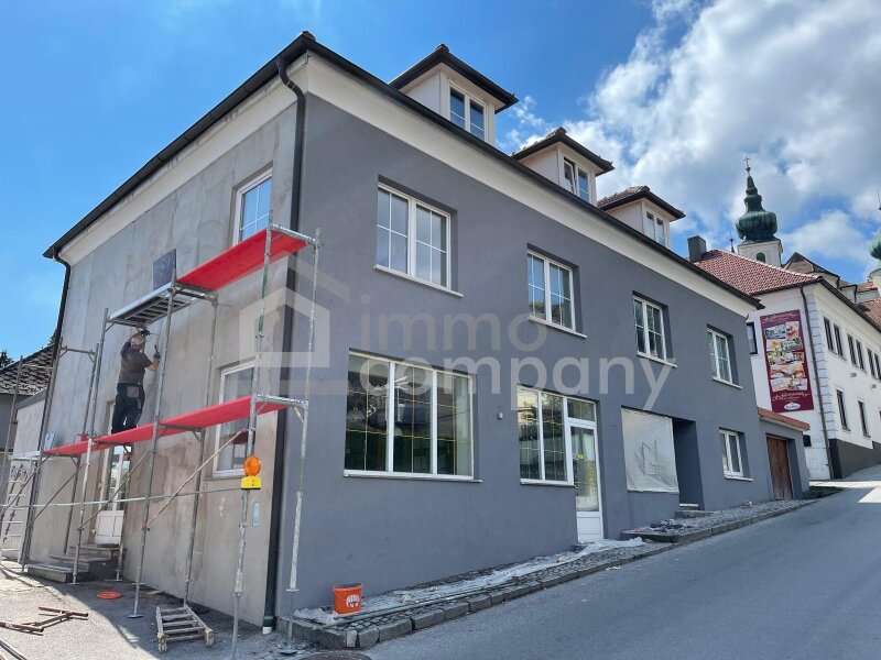 Mehrfamilienhaus Artstetten - Bild 1
