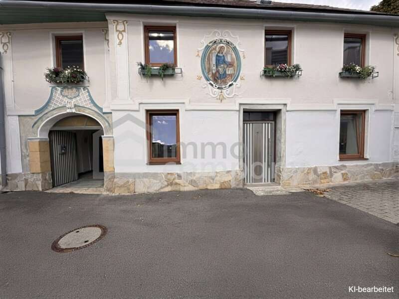 Mehrfamilienhaus Neunkirchen - Bild 1