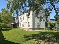 Hausbrunn - Mehrfamilienhaus