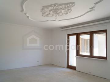 2422 Pama - Villa