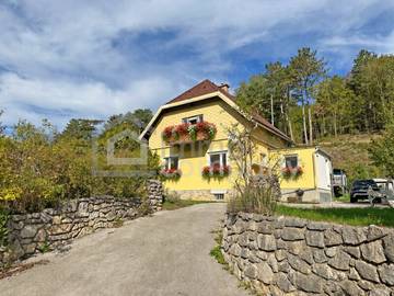 2571 Thenneberg - Haus
