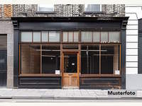 4893 Zell am Moos - Wohn und Geschäftshaus