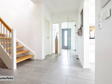 6136 Pill - Mehrfamilienhaus