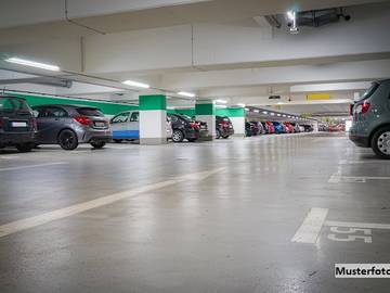 2100 Korneuburg - Garage