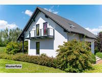 4893 Zell am Moos - Mehrfamilienhaus
