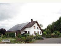 4893 Zell am Moos - Mehrfamilienhaus