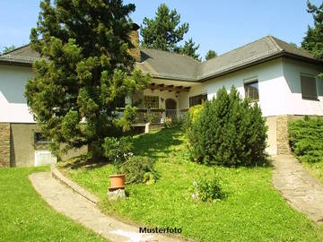 Poysdorf Zweifamilienhaus