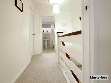 6136 Pill - Maisonette