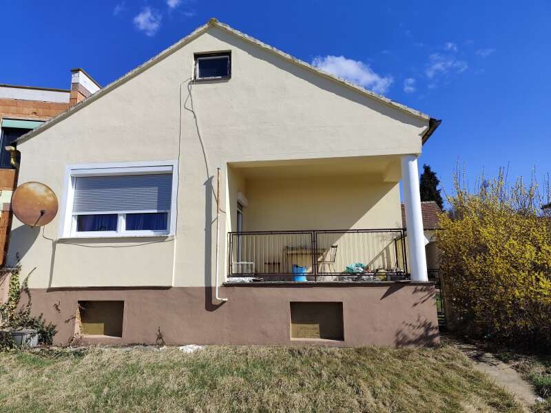 2. Wohnhaus - Einfamilienhaus Großpetersdorf - Bild 1